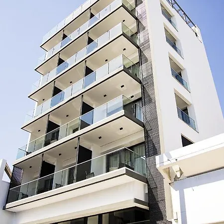 Jimmy's 3* Larnaca