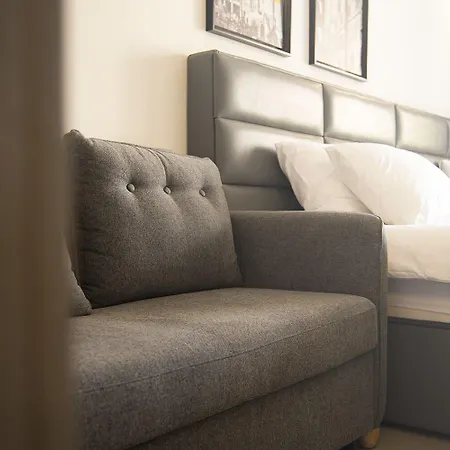 Hotel apartamentowy Jimmy's 4*