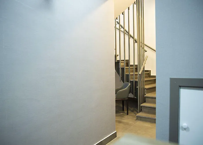 Jimmy's Апарт-готель 4*