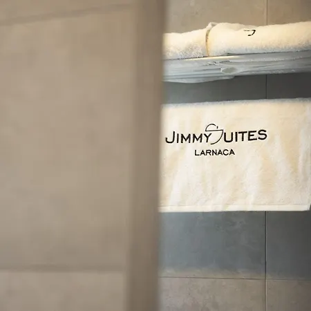 Jimmy's 4* לרנקה